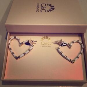 C &C California heart earrings​